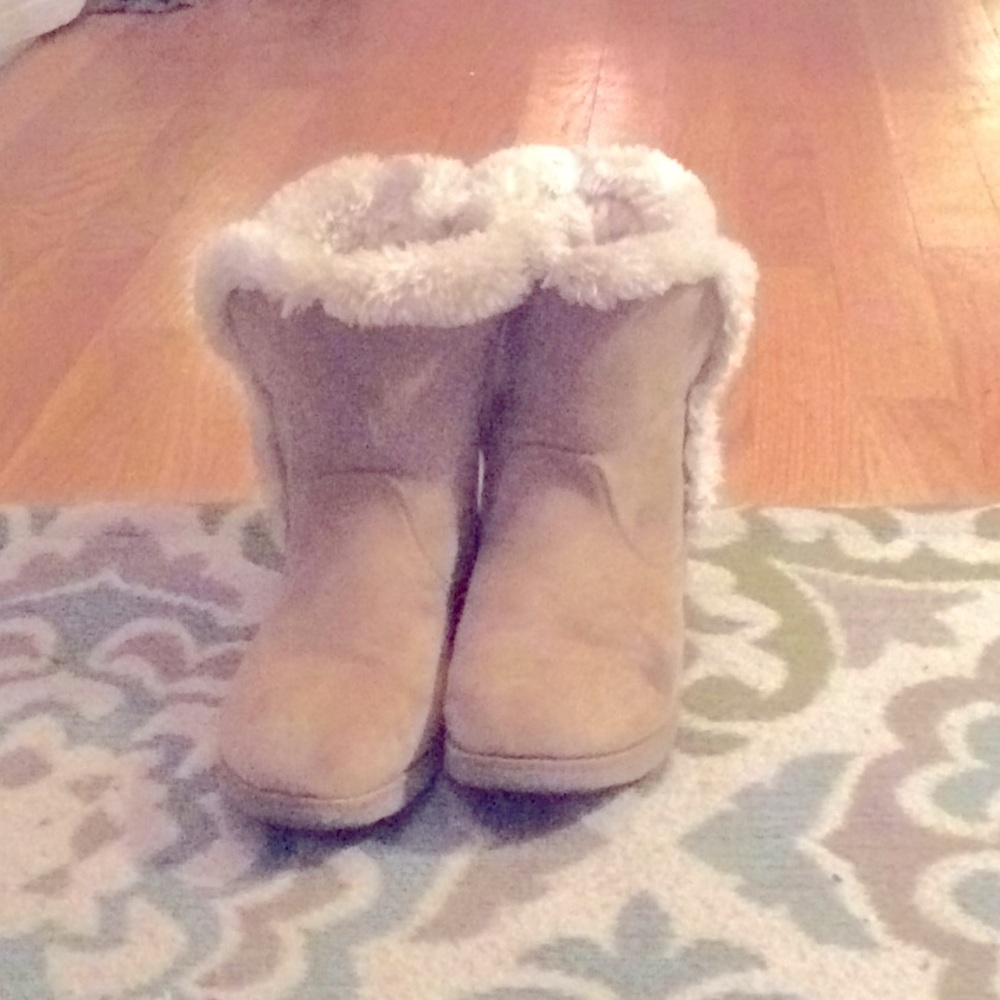Cat and jack boots